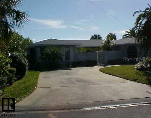 2942 68th AVENUE S St Petersburg, FL 33712