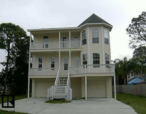 1750 8th STREET Palm Harbor, FL 34683