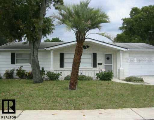 1042 Maybury DRIVE Holiday, FL 34691