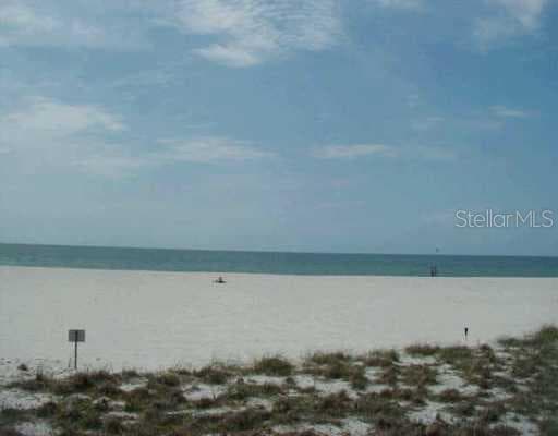 1340 GULF BOULEVARD UNIT 19,E CLEARWATER, FL 33767