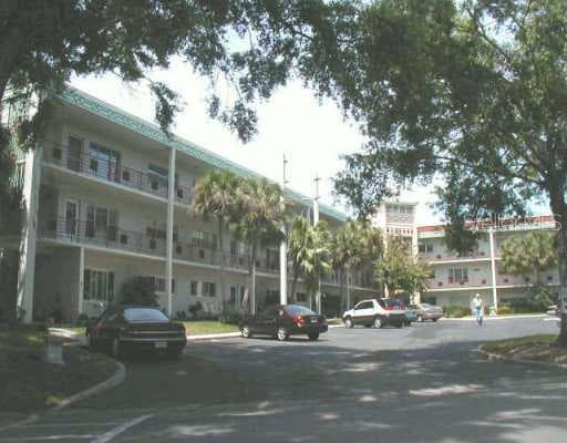 2070 World Parkway BOULEVARD UNIT 10 Clearwater, FL 33763