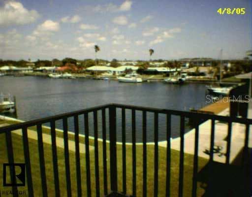 3789 46TH AVENUE S UNIT 302 ST PETERSBURG, FL 33711