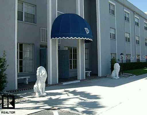 1706 Belleair Forest DRIVE UNIT 152 Belleair, FL 33756