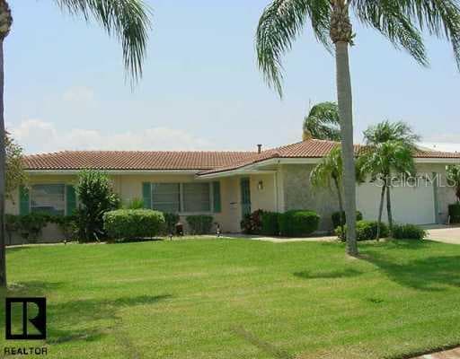 1984 Michigan AVENUE NE St Petersburg, FL 33703