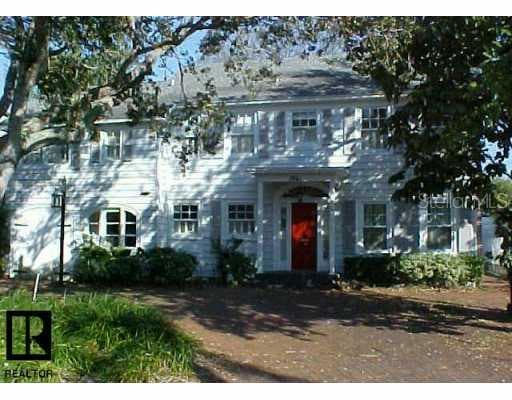 1961 Arrowhead DRIVE NE St Petersburg, FL 33703