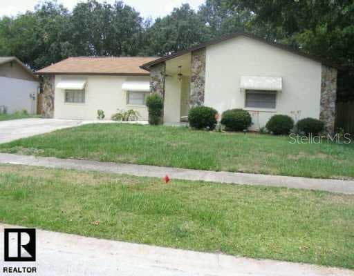 6207 Walsh LANE Tampa, FL 33625