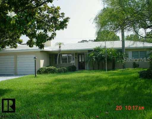 612 Pineland AVENUE Belleair, FL 33756