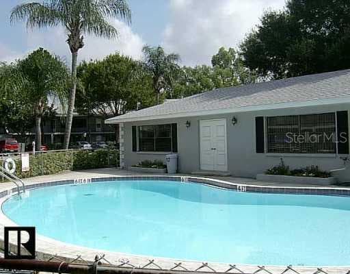 101 Lake AVENUE UNIT 104 Largo, FL 33771