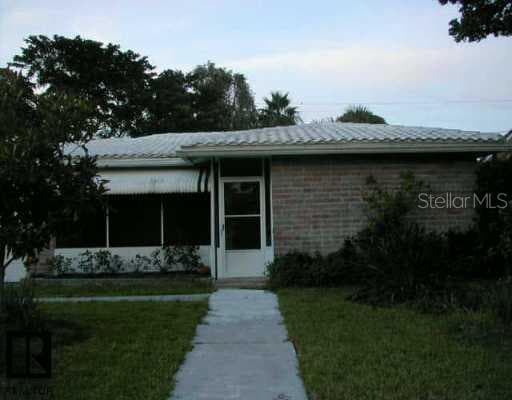 15805 1st STREET E Redington Beach, FL 33708