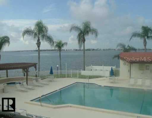 6291 Bahia Del Mar UNIT 213 St. Petersburg, FL 33715
