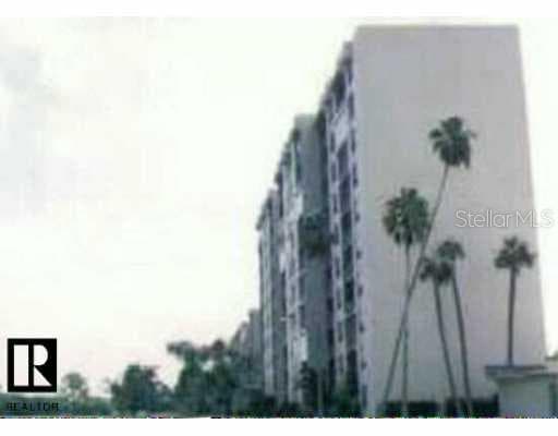 2618 Cove Cay DRIVE UNIT 302 Clearwater, FL 33760