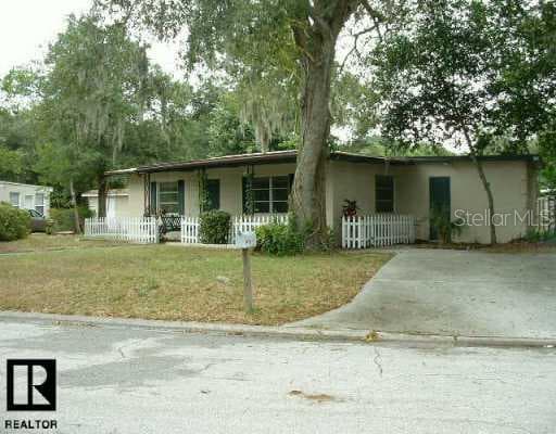 4413 Crestwood DRIVE N St. Petersburg, FL 33714