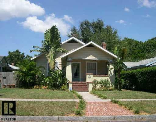 2327 2nd AVENUE N St Petersburg, FL 33713