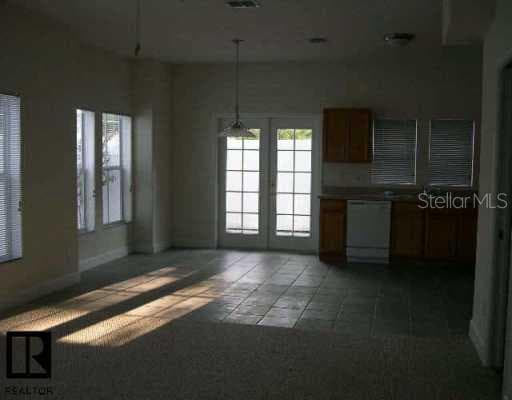 643 4th AVENUE S St Petersburg, FL 33701