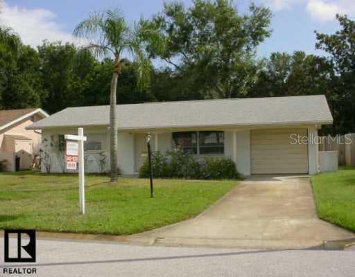 5718 45th AVENUE N Kenneth City, FL 33709