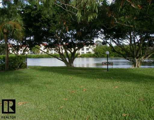 4500 Overlook DRIVE NE UNIT 106 St Petersburg, FL 33703