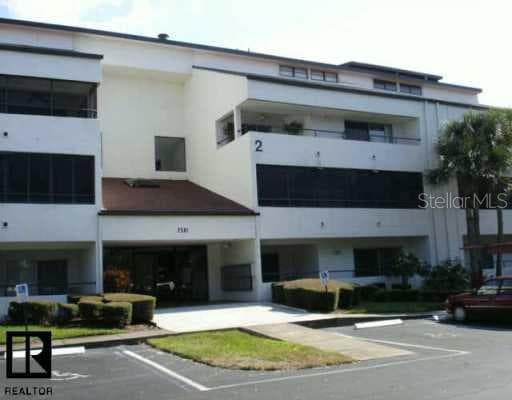 2581 Countryside BOULEVARD UNIT 302 Clearwater, FL 33761