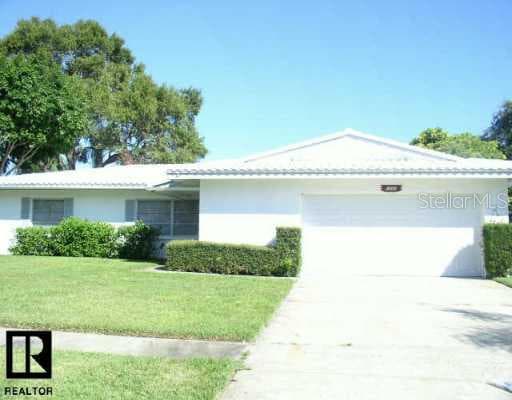 1580 Ecen Isle BOULEVARD NE St. Petersburg, FL 33704