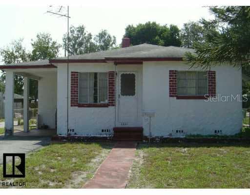 2220 46th AVENUE N St Petersburg, FL 33714