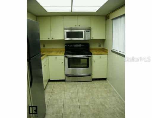 3048 Eastland BOULEVARD UNIT 204 Clearwater, FL 33761