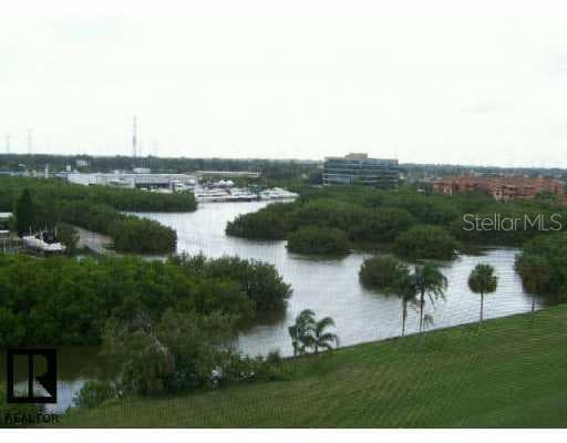 3200 Cove Cay UNIT 2B Clearwater, FL 33760