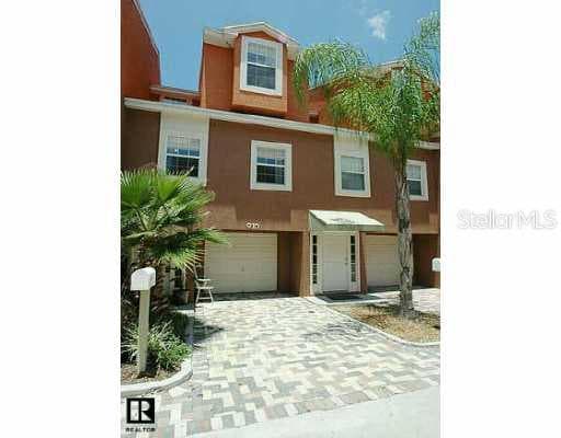 910 Laura STREET Clearwater, FL 33755