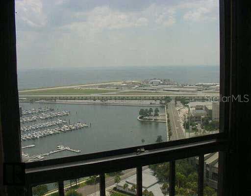 1 Beach DRIVE SE St Petersburg, FL 33701