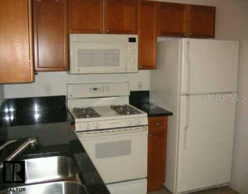 2733 Via Cipriani UNIT 822B Clearwater, FL 33764