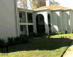 10311 CLUB CIRCLE UNIT 323 TAMPA, FL 33618