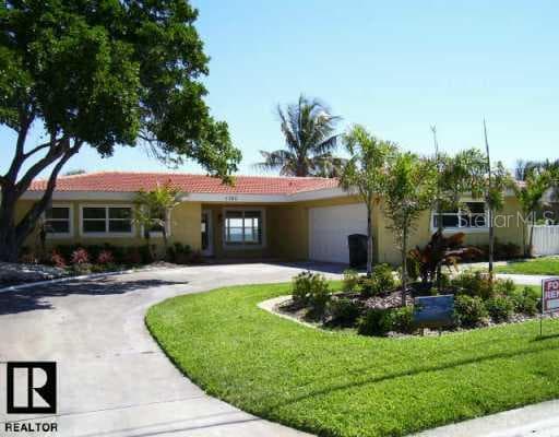 2500 East Bay Isle DRIVE SE St. Petersburg, FL 33705