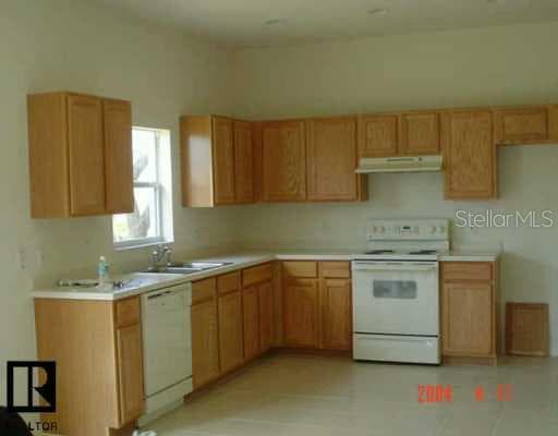 7724 75 STREET N Pinellas Park, FL 33781