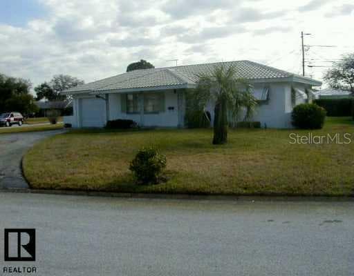 8997 108th LANE N Seminole, FL 33772