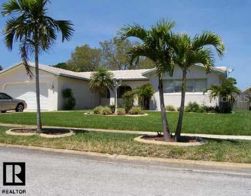 13001 90th AVENUE N Seminole, FL 33776