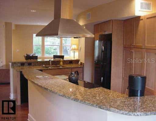 260 15TH AVENUE NE ST PETERSBURG, FL 33704