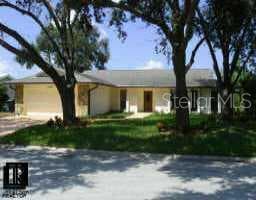 1999 Tanglewood DRIVE NE St Petersburg, FL 33702