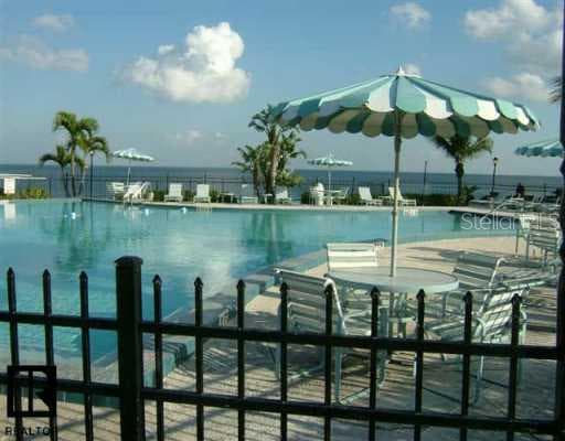 101 Pompano DRIVE UNIT D St. Petersburg, FL 33705