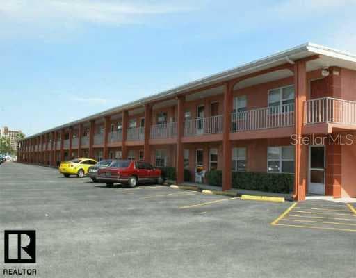 9715 Harrell AVENUE UNIT 5 Treasure Island, FL 33706