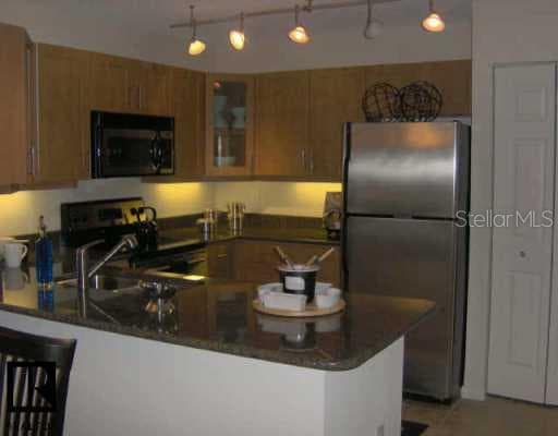 10501 WATERVIEW COURT TAMPA, FL 33615