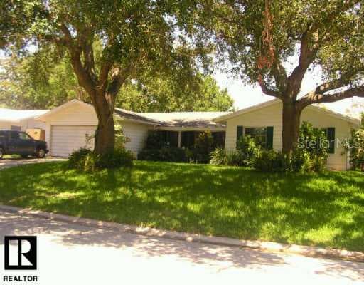 1369 Crescent DRIVE Largo, FL 33770