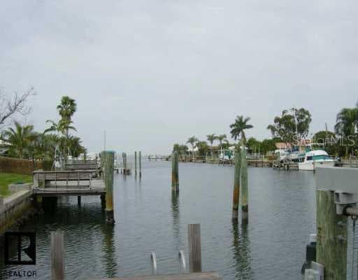 4163 48th AVENUE S St. Petersburg, FL 33711