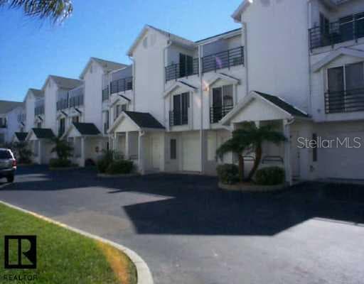 320 Island WAY UNIT 209 Clearwater, FL 33767