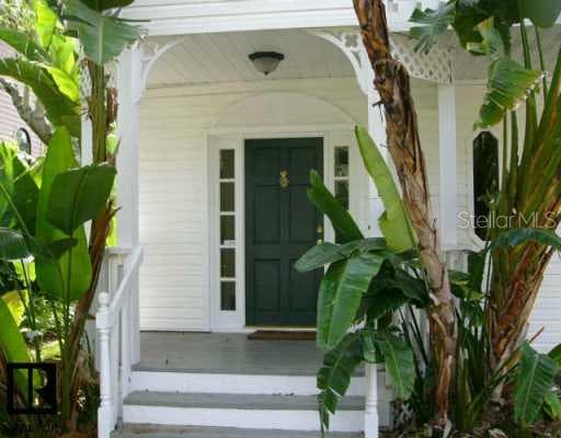 7672 140th STREET N Seminole, FL 33776