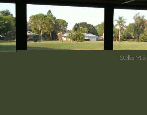 2225 Corinne COURT S UNIT B St Petersburg, FL 33712