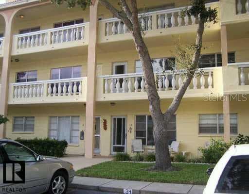 2226 Switzerland WAY E UNIT 32 Clearwater, FL 33763