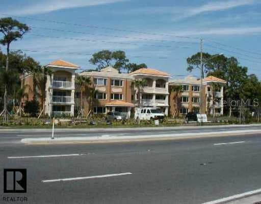 950 Broadway STREET UNIT 306 Dunedin, FL 34698