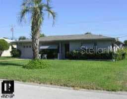 230 Regina DRIVE N Largo, FL 33770