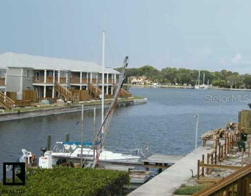 4985 Cobia DRIVE SE UNIT D St. Petersburg, FL 33705