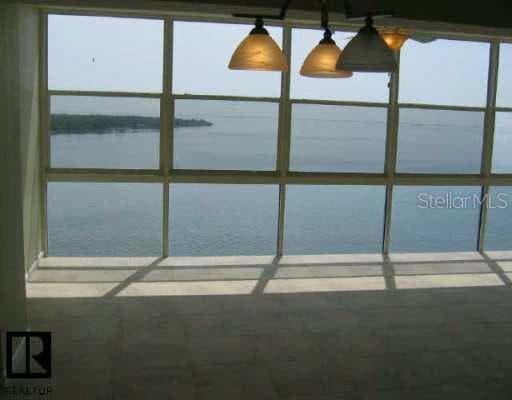 7200 Sunshine Skyway LANE S UNIT 15H St Petersburg, FL 33711