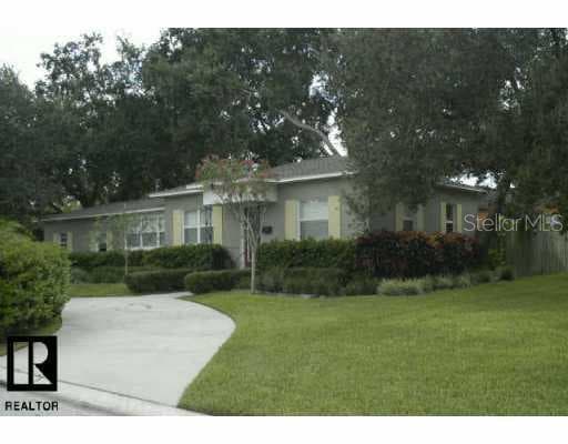 3520 Poplar STREET NE St Petersburg, FL 33704