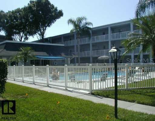 1706 Belleair Forest DRIVE UNIT 152 Belleair, FL 33756